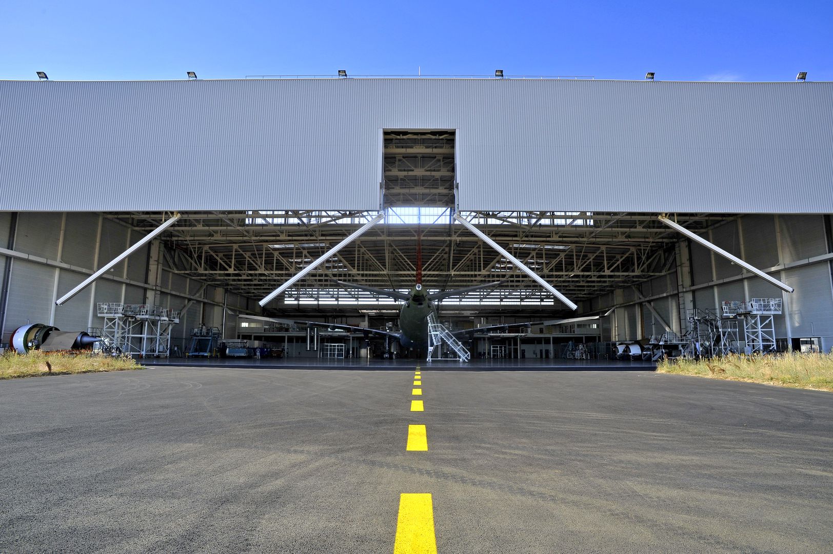 04_2013-c65.jpg